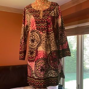 Dana Buchman Small Tunic v neck, side zip, split hem excellent condition